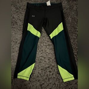 Under Armour Teal and Black Capris